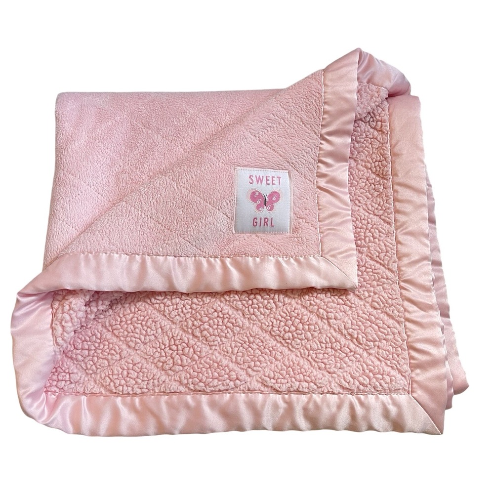 Child of Mine Carters Baby Blanket Sweet Girl Butterfly Quilted Sherpa Pink‎